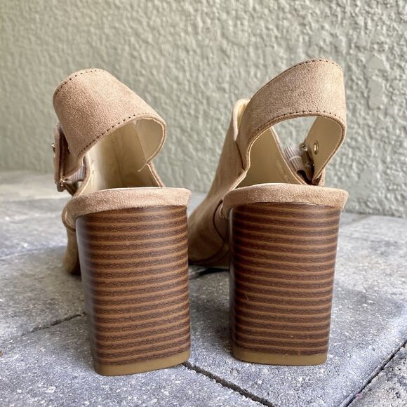 Liz Claiborne Women's Portage Slingback Buckle Dress Sandals Block Heel Size 10 - Picture 2 of 11